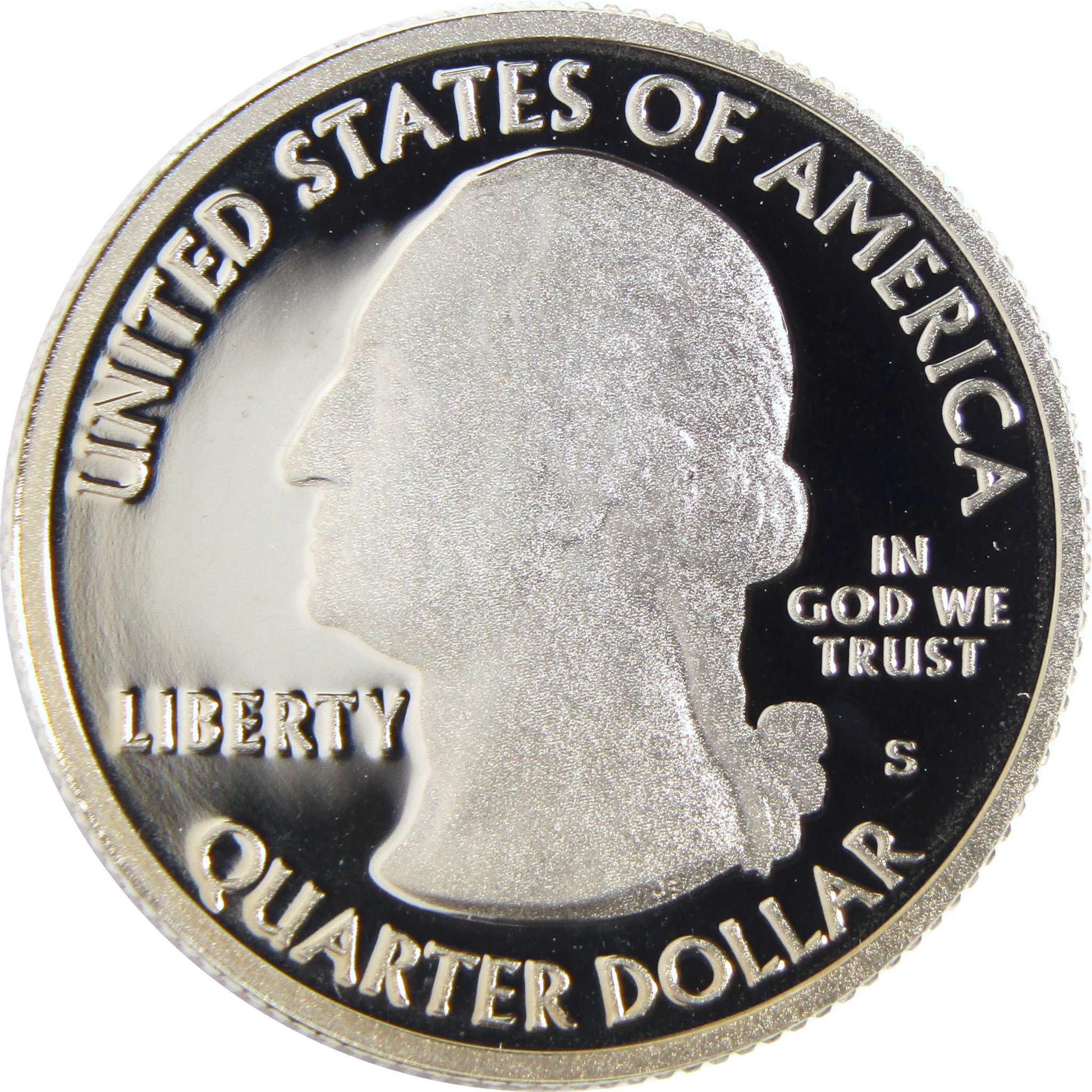 United States quarter dollar coin featuring George Washington profile, collectible currency