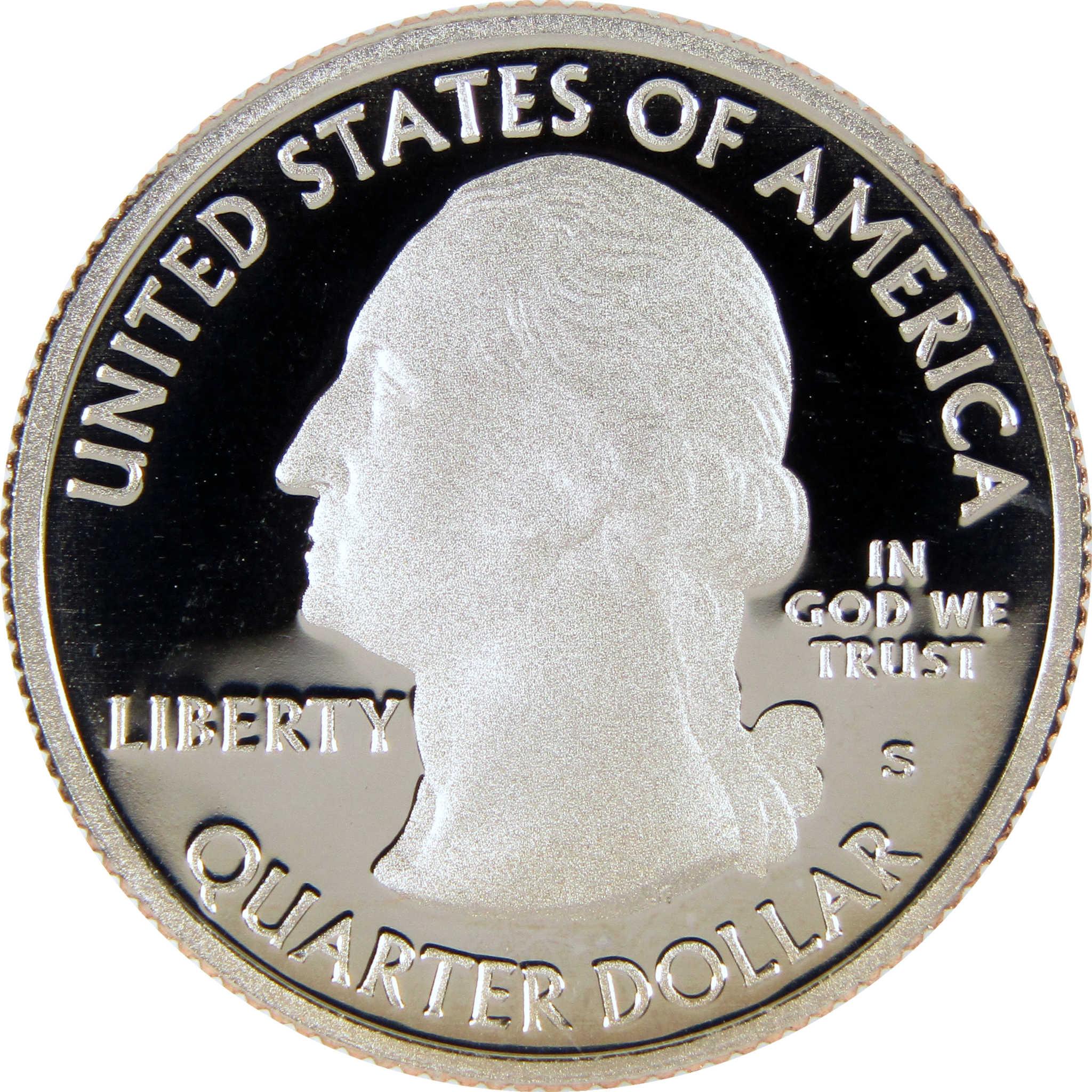 United States quarter dollar coin featuring George Washington profile, collectible currency