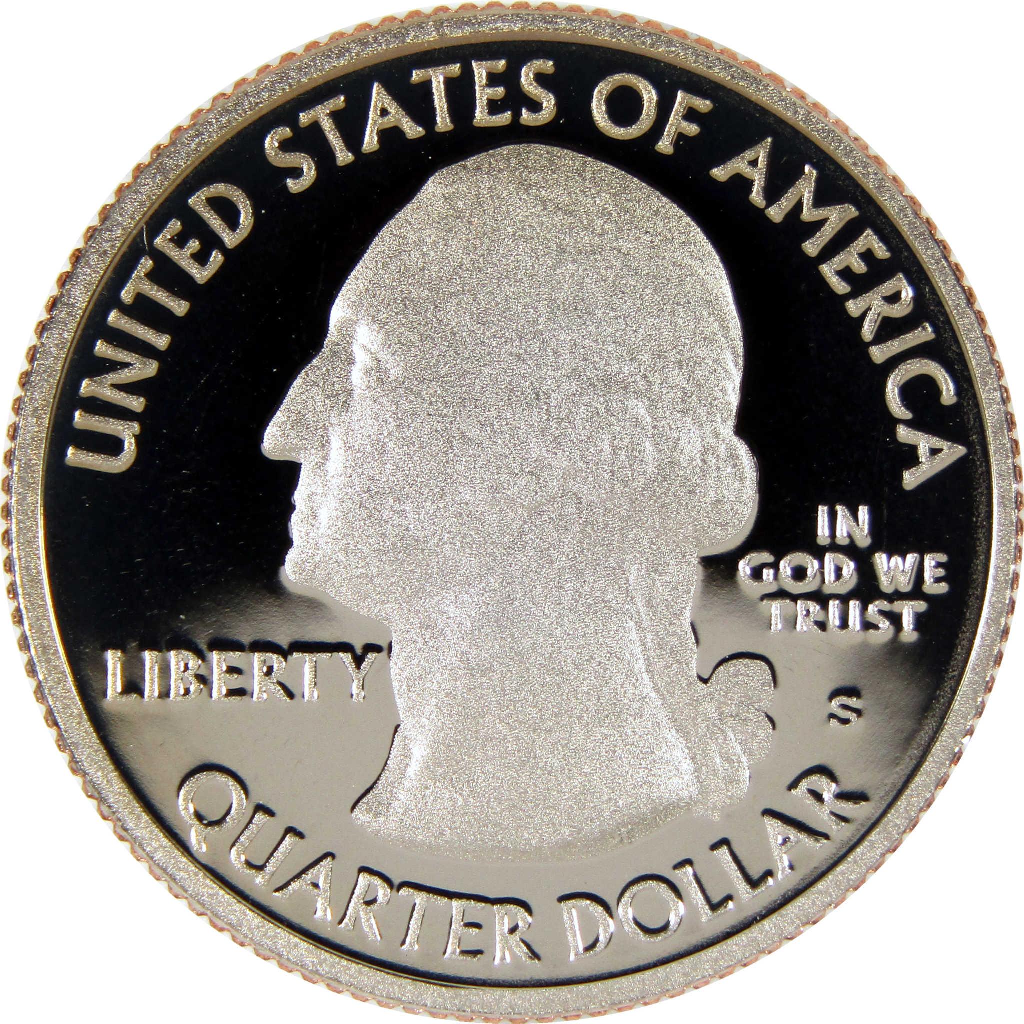 United States quarter dollar coin obverse with George Washington profile, collectible currency
