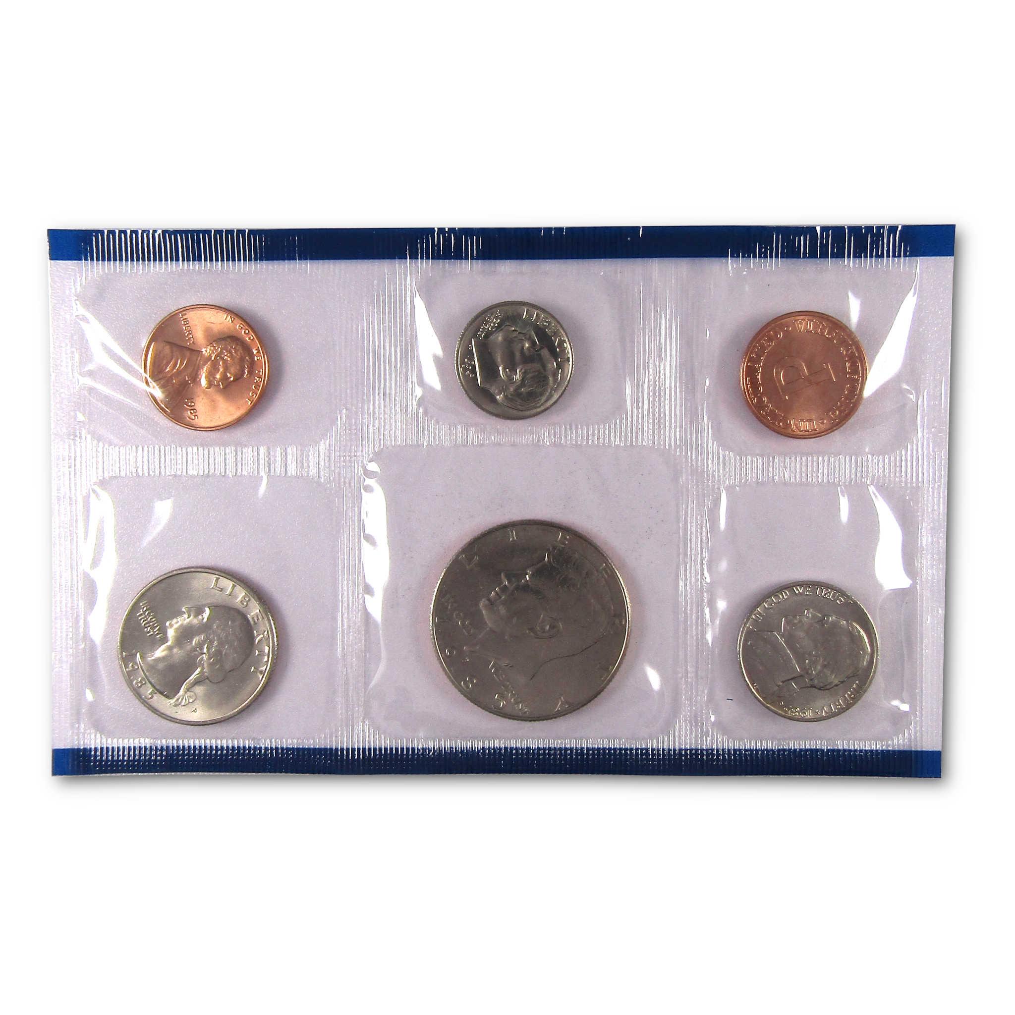 Uncirculated US coin set in protective plastic sleeve, collectible coins display