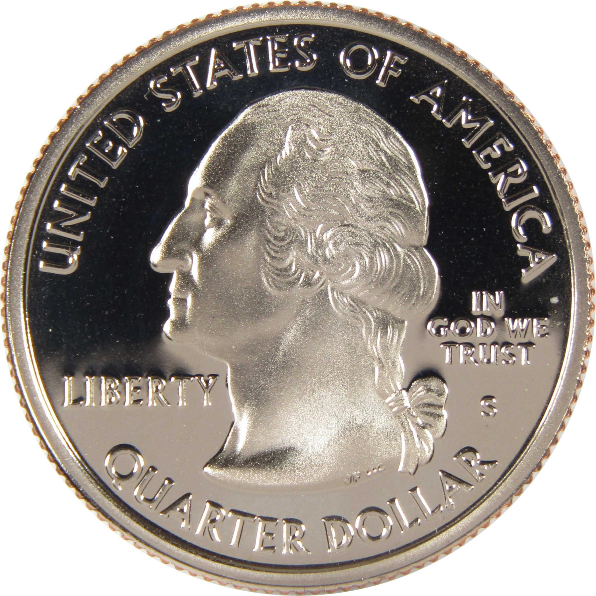 United States quarter dollar collectible coin featuring George Washington profile