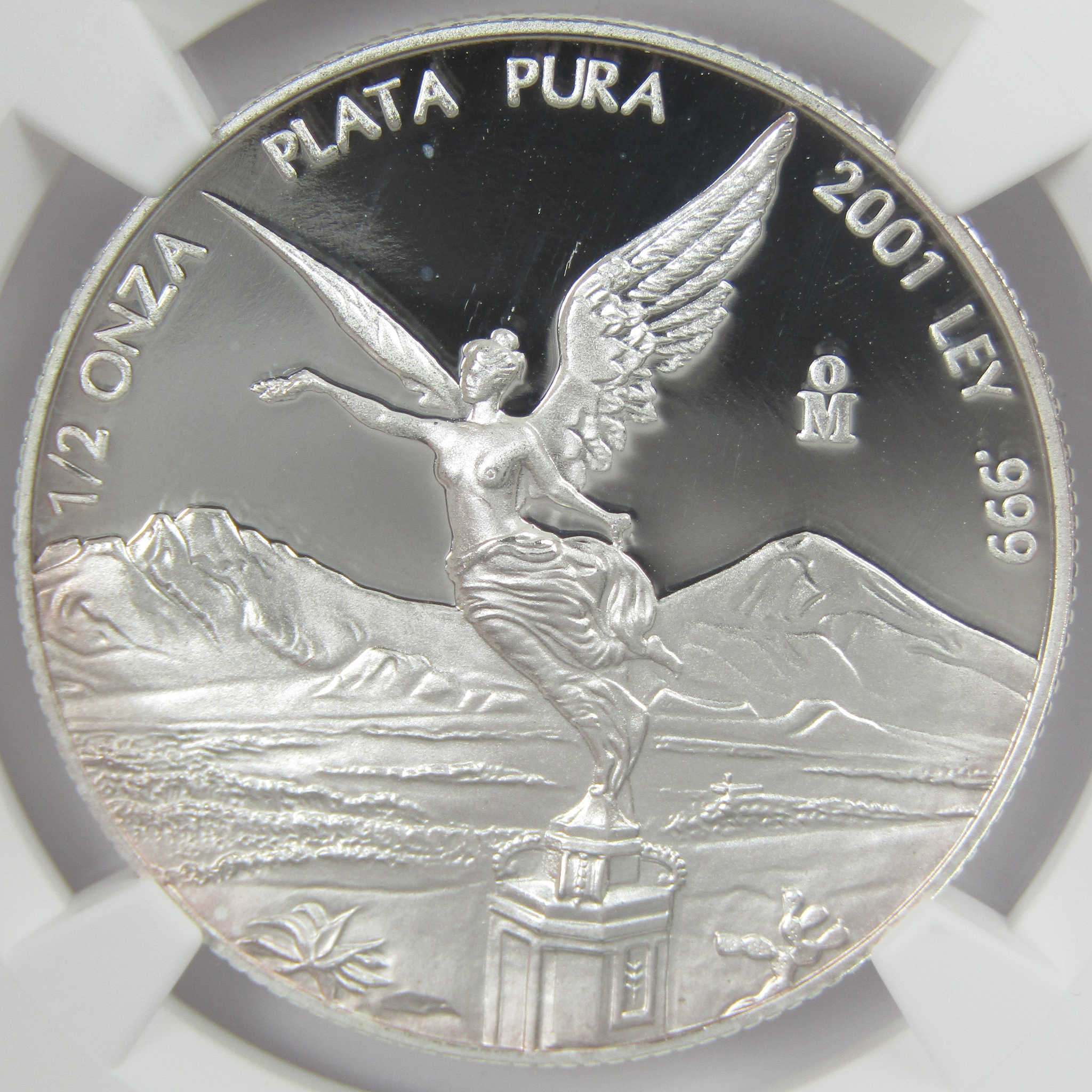 2001 Mo Mexican Libertad PF 69 NGC 1/2 oz Silver Proof SKU:CPC6847